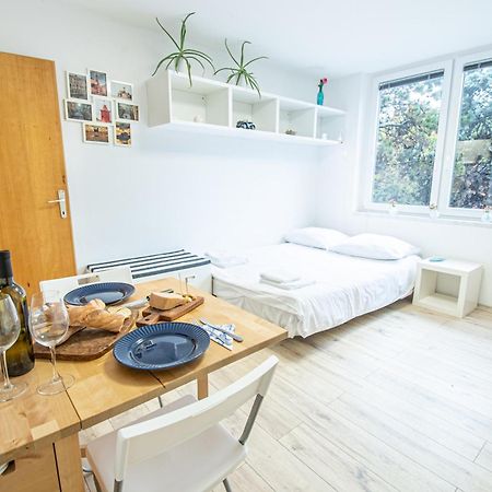Umag Center Apartment Parking By Rentistra מראה חיצוני תמונה